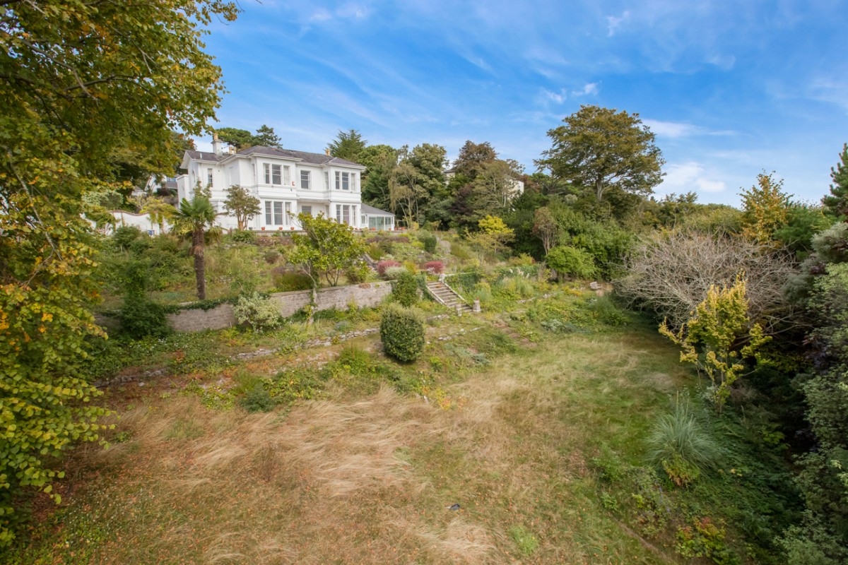 Higher Road Property for Sale in Torquay John Couch The Estate Agent offering Quality